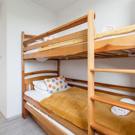Marynarzy Okretow Pogranicza Apartments By Noclegi Renters Kolobrzeg Bagian luar foto