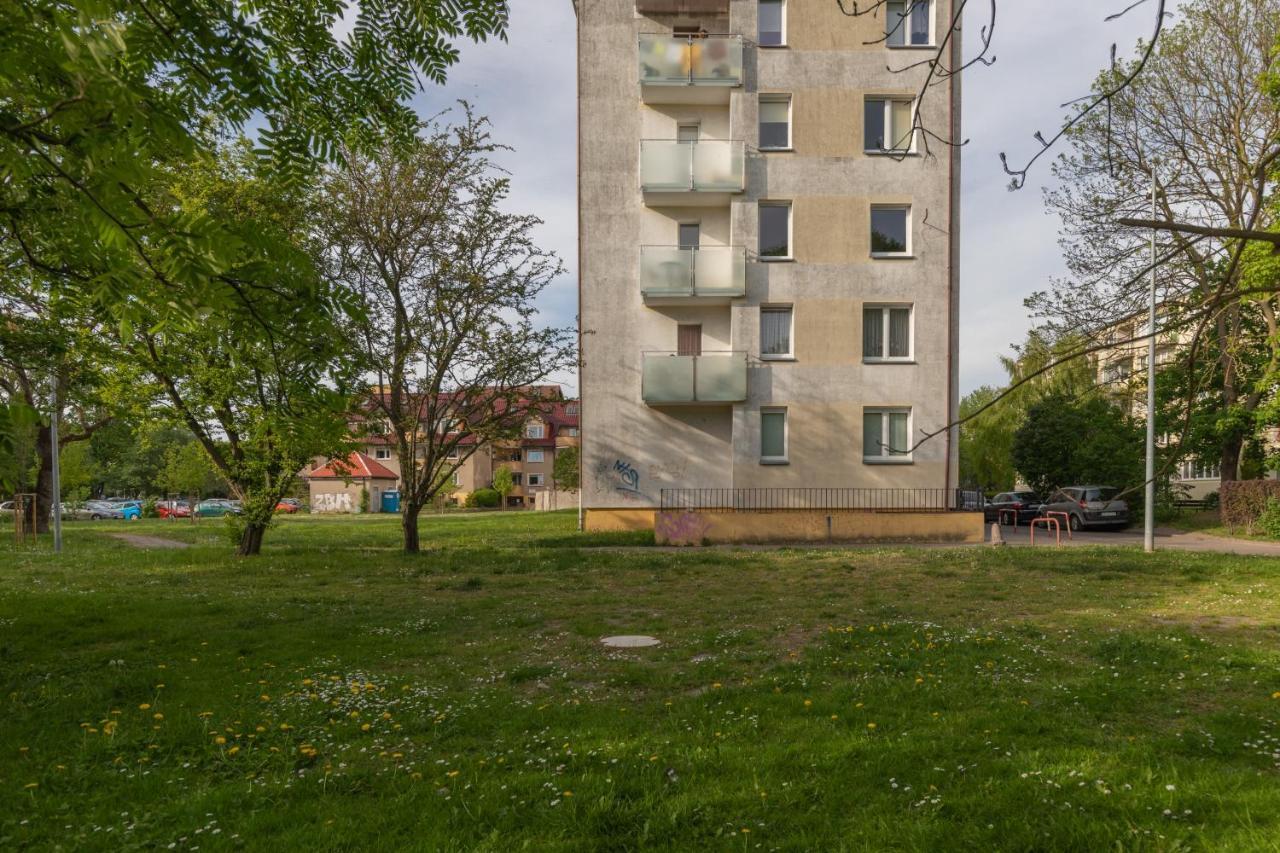 Marynarzy Okretow Pogranicza Apartments By Noclegi Renters Kolobrzeg Bagian luar foto
